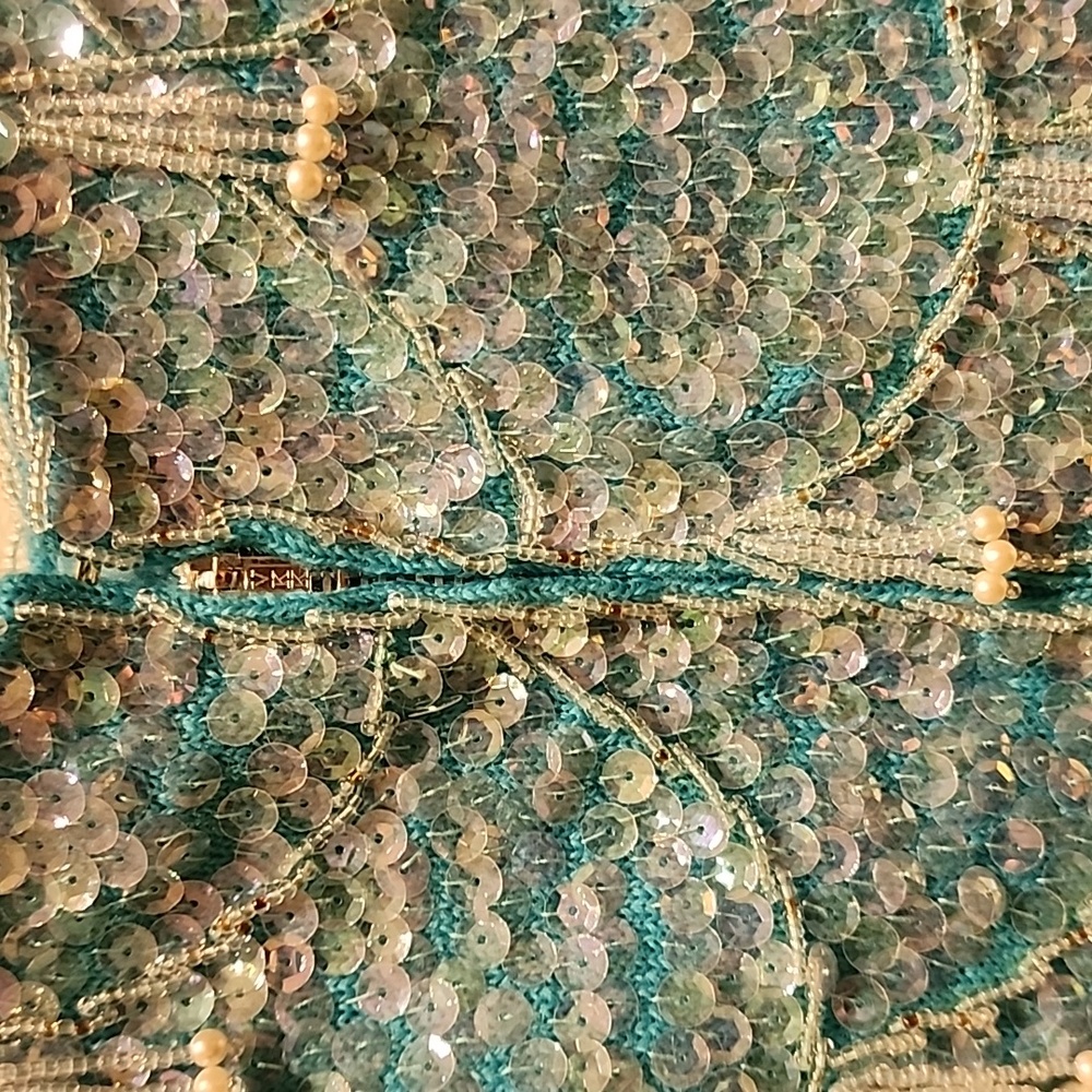 Vintage Bead and sequin sleeveless lined knit sweater - Picture 3 of 9